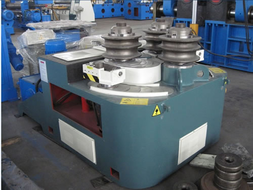 Hydraulische Profilbiegemaschine