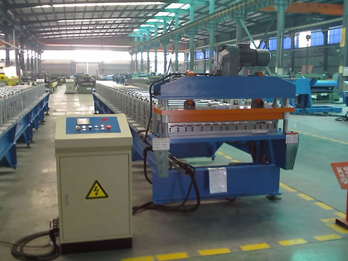 Roofing Sheet Roll Forming Machine